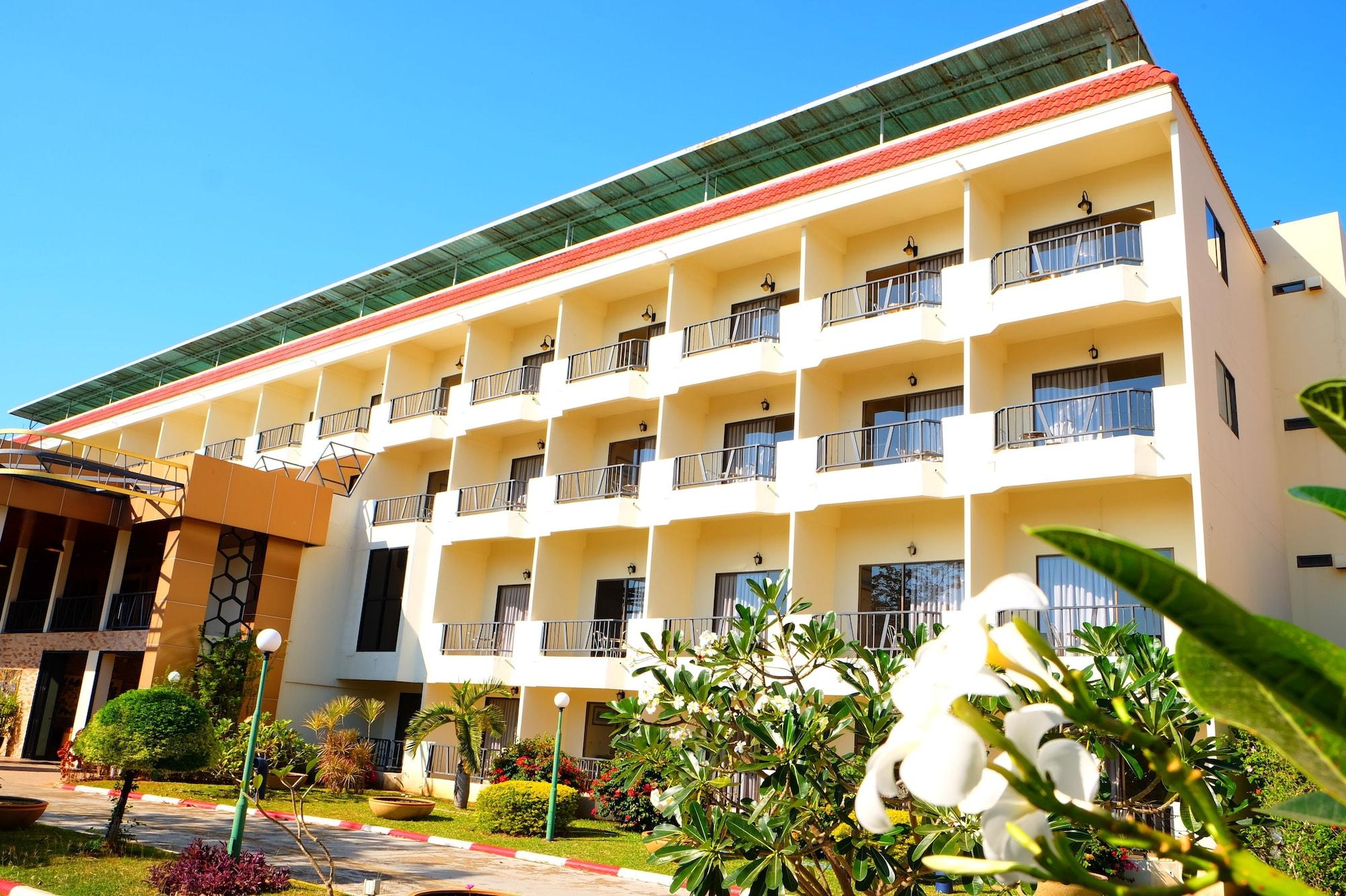New Travel Beach Hotel & Resort Chao Lao Beach Exterior foto