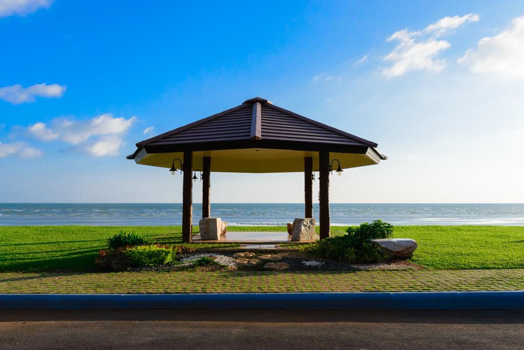 New Travel Beach Hotel & Resort Chao Lao Beach Exterior foto