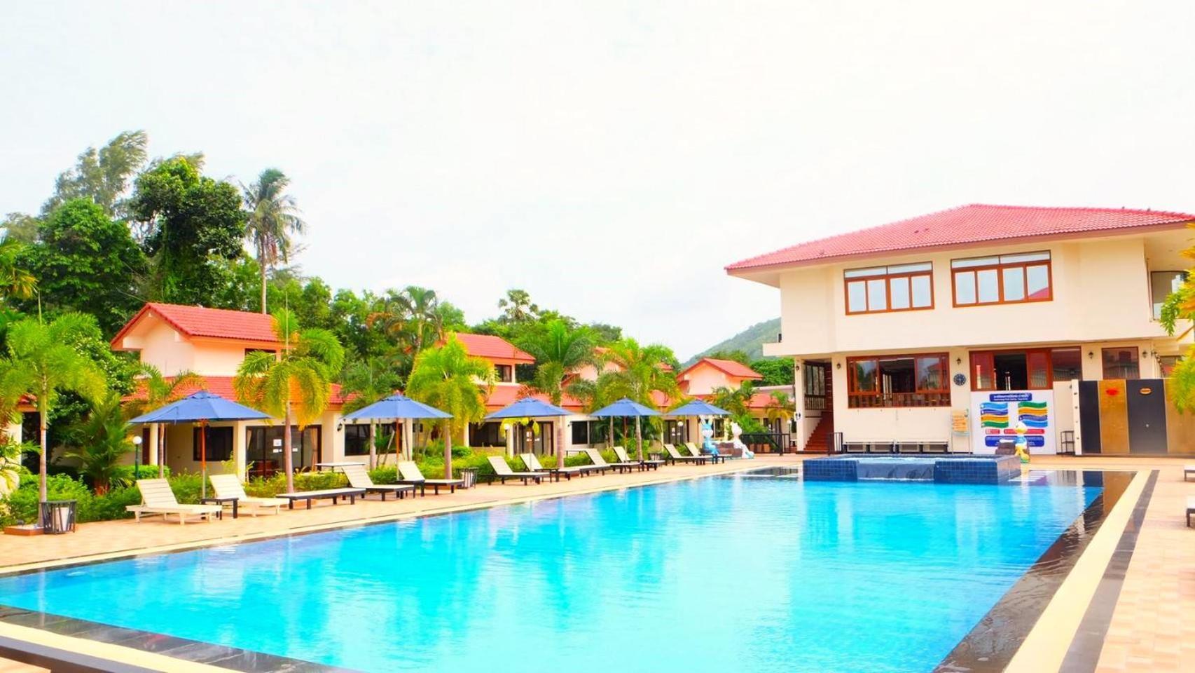 New Travel Beach Hotel & Resort Chao Lao Beach Exterior foto