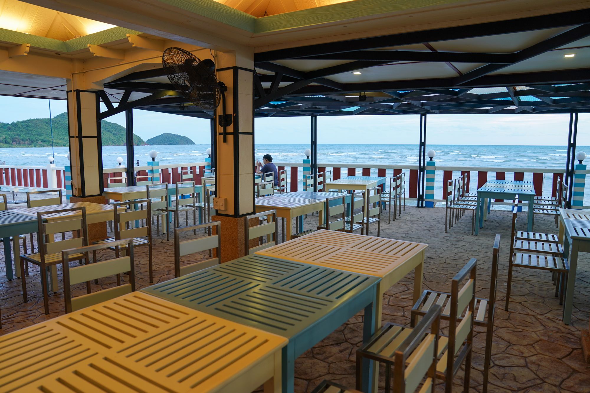 New Travel Beach Hotel & Resort Chao Lao Beach Exterior foto