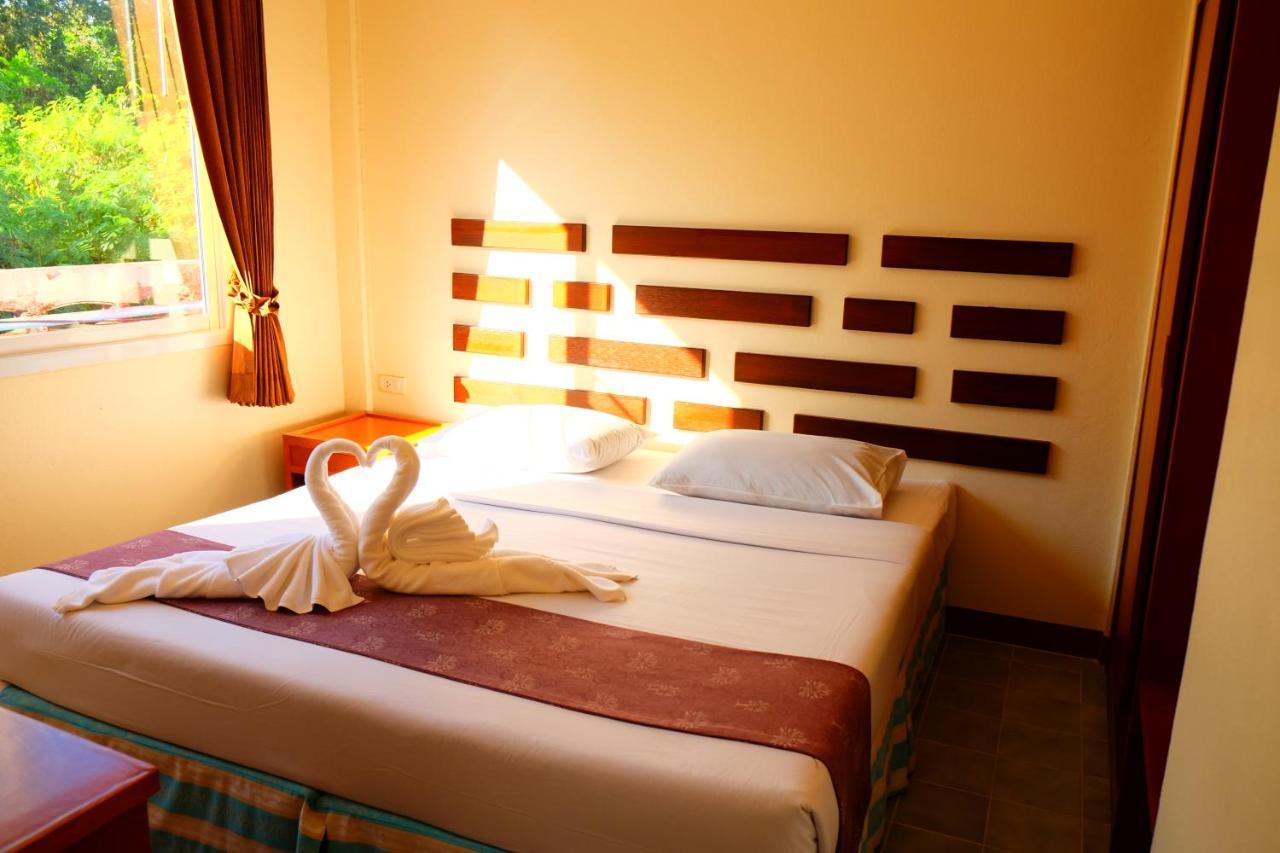 New Travel Beach Hotel & Resort Chao Lao Beach Exterior foto