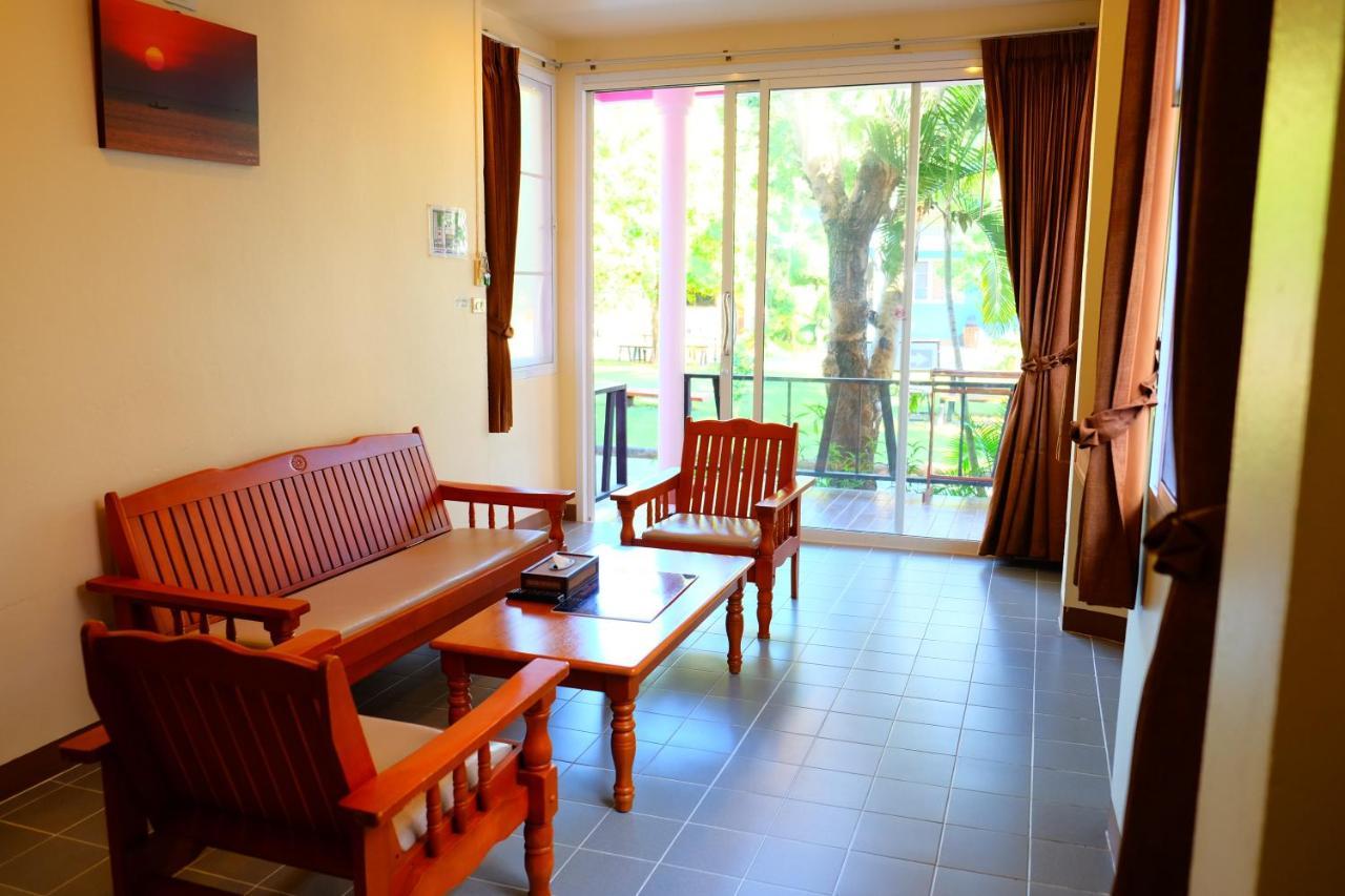 New Travel Beach Hotel & Resort Chao Lao Beach Exterior foto